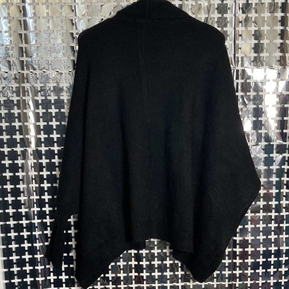Black Open-Front Women’s Cardigan Sweater - Picture 4 of 4
